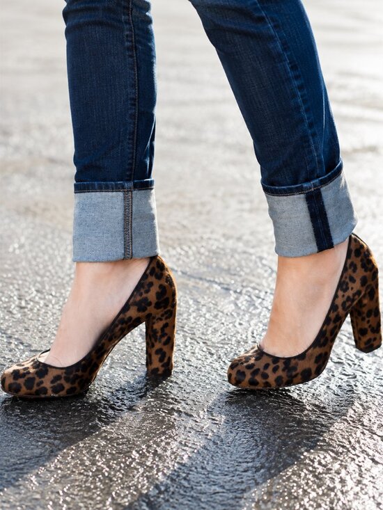 J. Crew Shoes - J. Crew Collection Etta Leopard Calf Hair Pump Sz 9.5